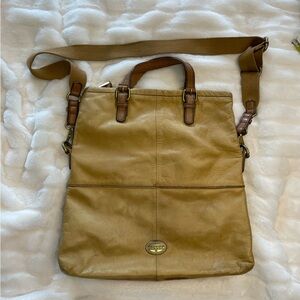 Fossil Explorer Leather Fold Over Messanger Bag work laptop purse